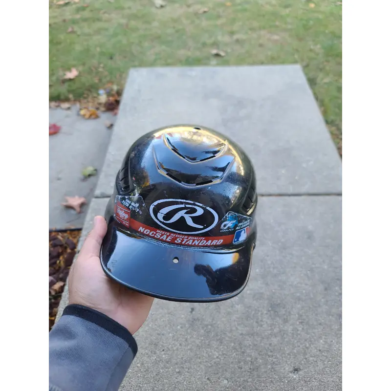 Used 6 1/2 - 7 1/2 Rawlings CoolFlo Batting Helmet
