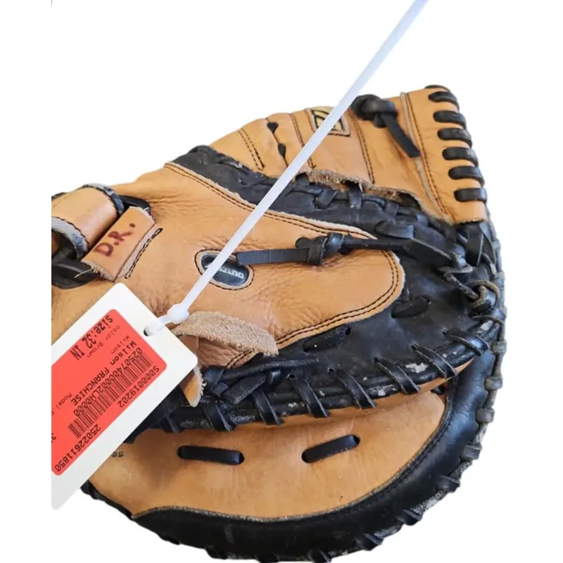 Mizuno Right Hand Throw Catcher's Franchise Baseball Glove 32" (Used)
