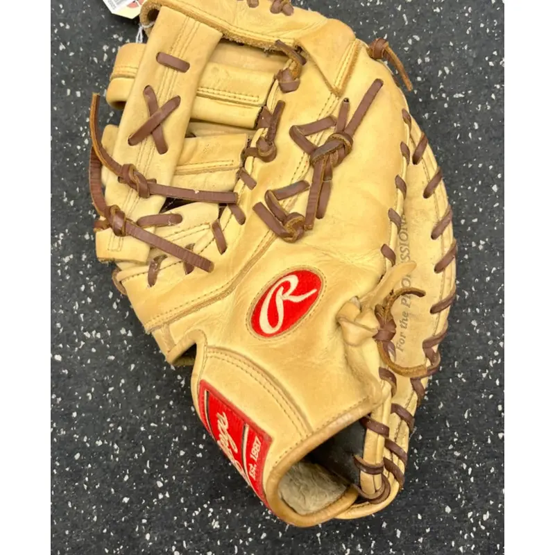 Rawlings Right Hand Throw First Base Gold Glove Elite Baseball Glove 13" (Used)