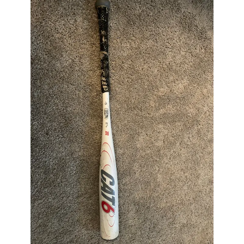 Used USSSA Certified Marucci Alloy CAT 6 Bat (-5) 26 oz 31"