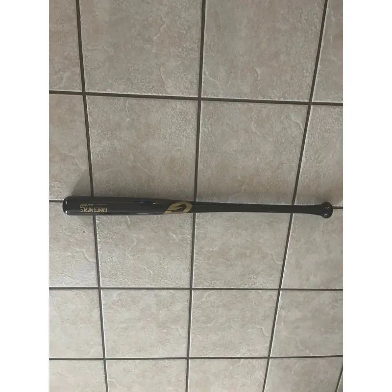 Marucci Gamer Bat Maple  16 oz 31" (Used)