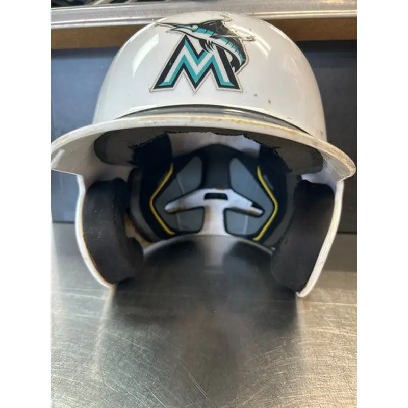 Used Easton 8016301 Batting Helmet No Mask White LG 11868-S000064086