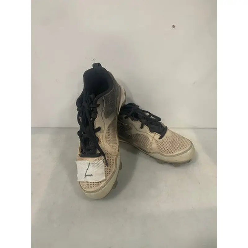 Used Rawlings CLEAT Senior 7 Baseball and Softball Cleats 11727-S000179625