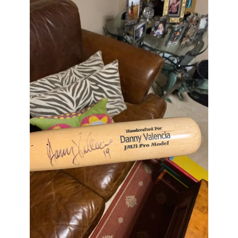 Marruci wood bat