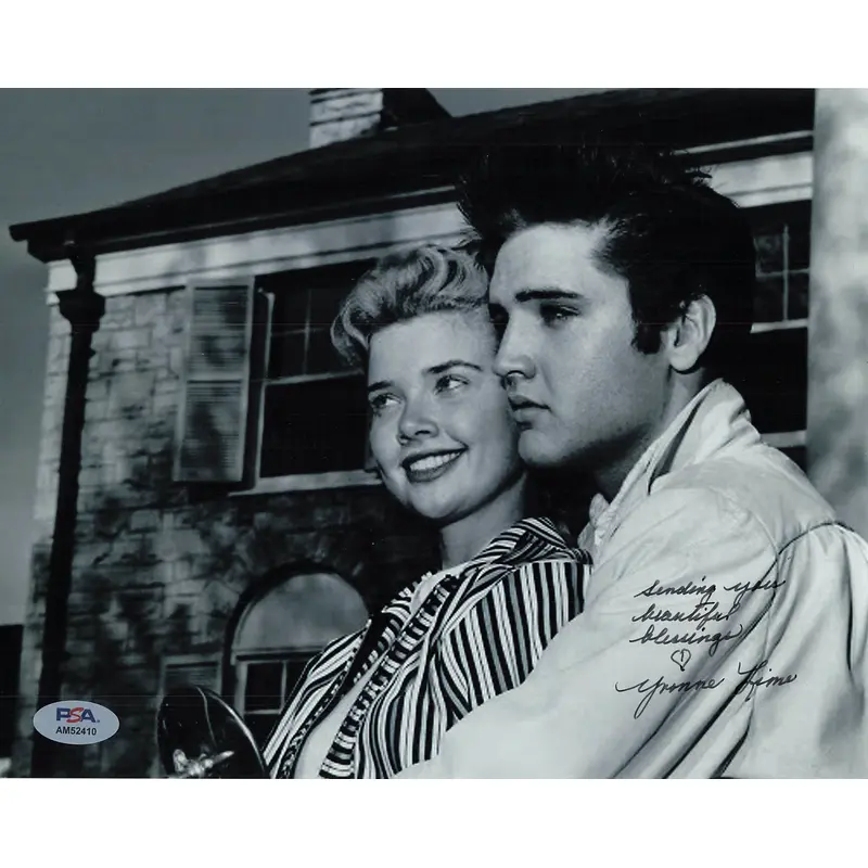YVONNE LIME signed 8x10 photo PSA/DNA Autographed