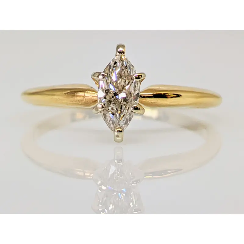 14K .31 CARAT TOTAL SI K DIAMOND MARQUISE CUT SOLITAIRE ESTATE RING 1.5 GRAMS