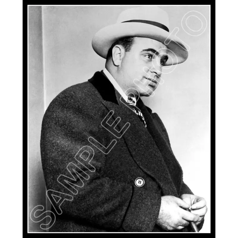 Al Capone 8X10 Photo - 2647