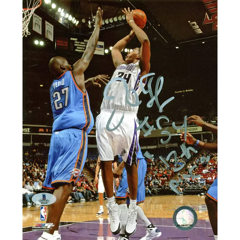Kings Jason Thompson Authentic Signed 8X10 Photo Autographed BAS #B04149