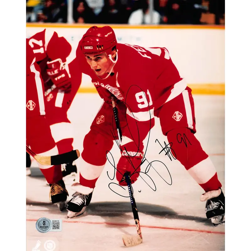 Red Wings Sergei Fedorov Authentic Signed 8x10 Photo Autographed BAS #BQ96316