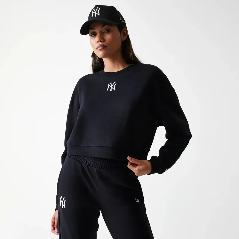 New York Yankees Womens MLB Midi League Essential Black Cropped Crew Neck Sweater