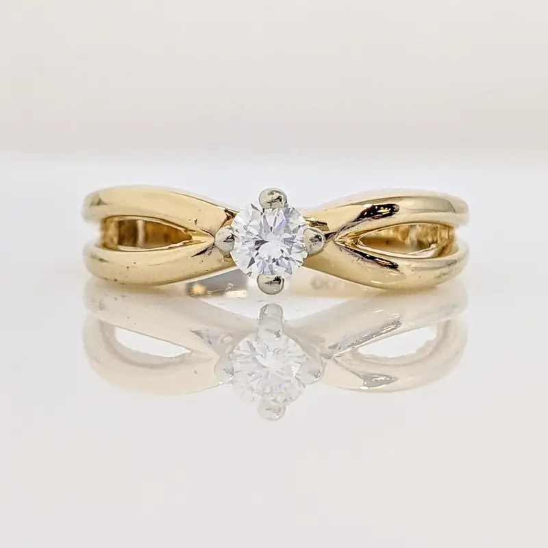 14K .18 CARAT TOTAL SI2 G DIAMOND ROUND SPLIT SHANK ESTATE RING 3.9 GRAMS