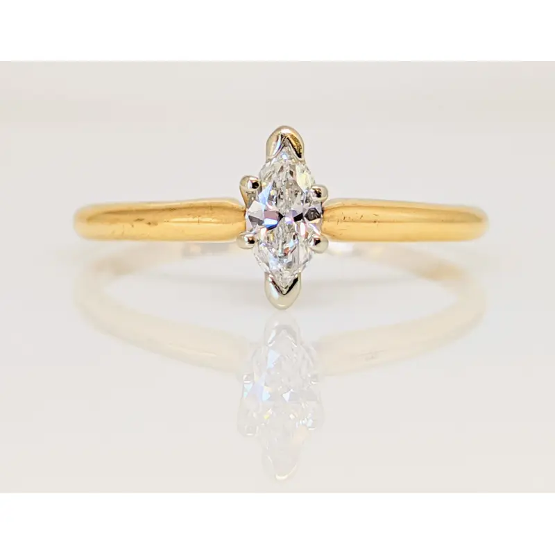 14K .29 CARAT TOTAL I1 E DIAMOND MARQUISE CUT SOLITAIRE ESTATE RING 1.9 GRAMS