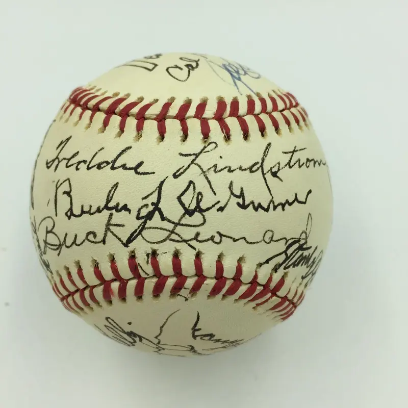 Stunning 1977 Hall Of Fame Induction Day Multi Signed Baseball 24 Sigs JSA COA