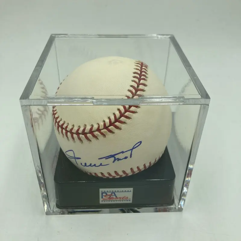 Rare Willie Mays PSA DNA Graded Gem Mint 10 Signed Major League Baseball
