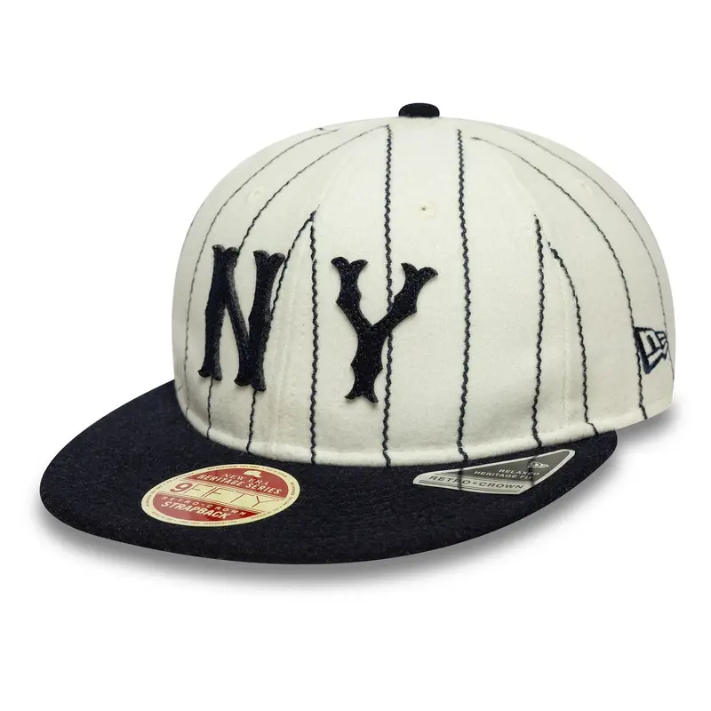 New York Yankees MLB Heritage Cooperstown White Retro Crown 9FIFTY Adjustable Cap