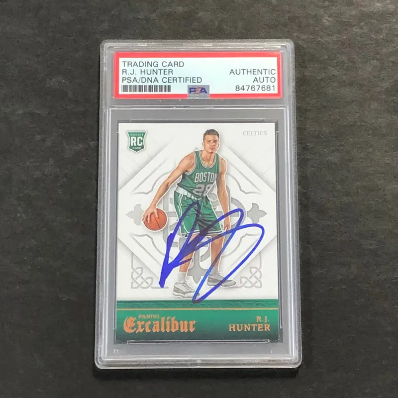 2015-16 Panini Excalibur #185 R.J. Hunter Signed Card AUTO PSA/DNA Slabbed RC Heat