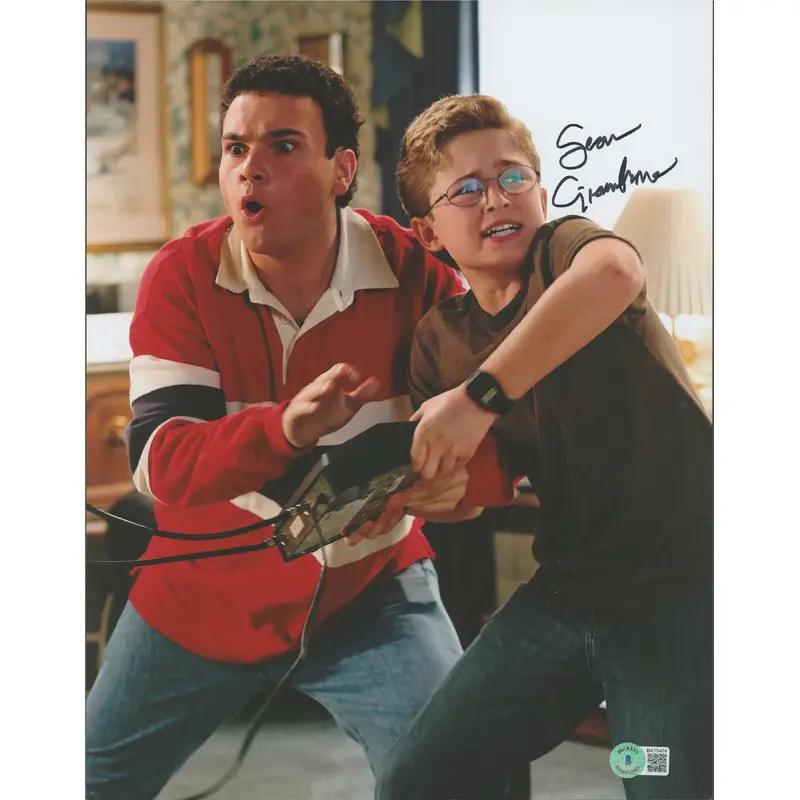 Sean Giambrone The Goldbergs Authentic Signed 11x14 Photo BAS #BA75459