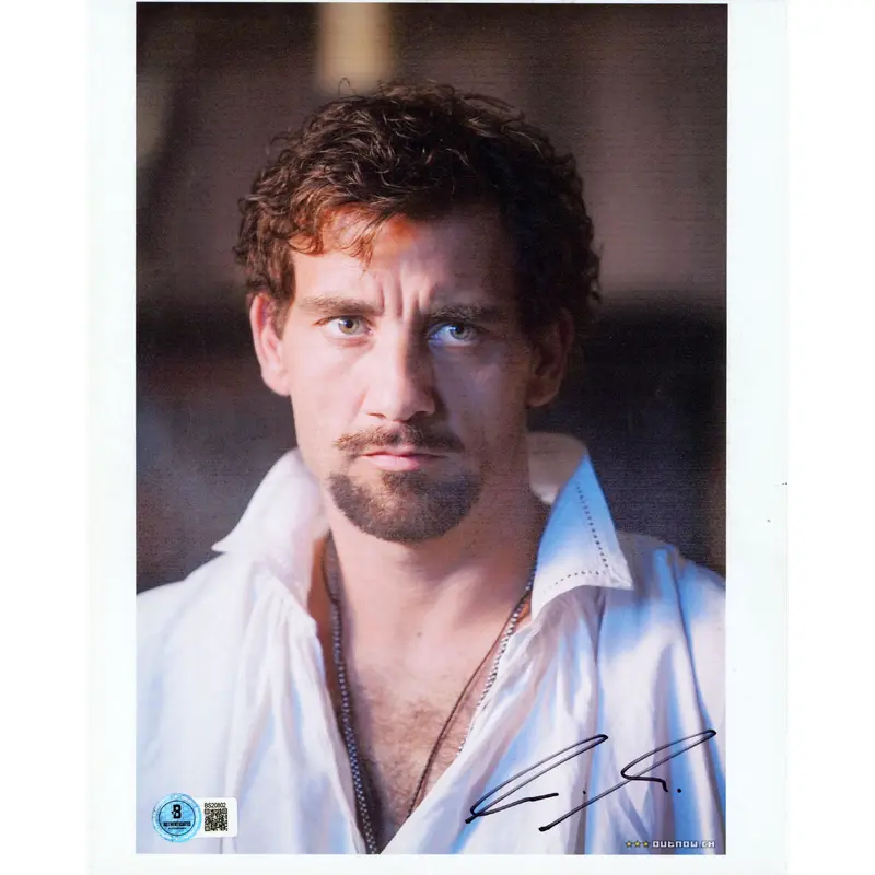Clive Owen Children of Men Authentic Signed 8.5x11 Vertical Photo BAS #BS20802