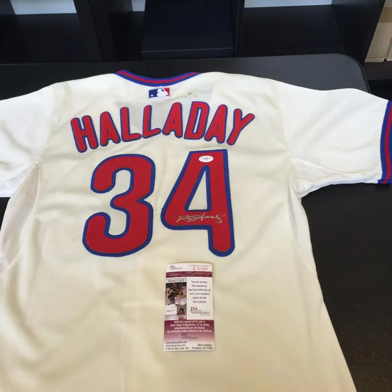 Roy Halladay Signed Authentic Philadelphia Phillies Game Model Jersey JSA COA