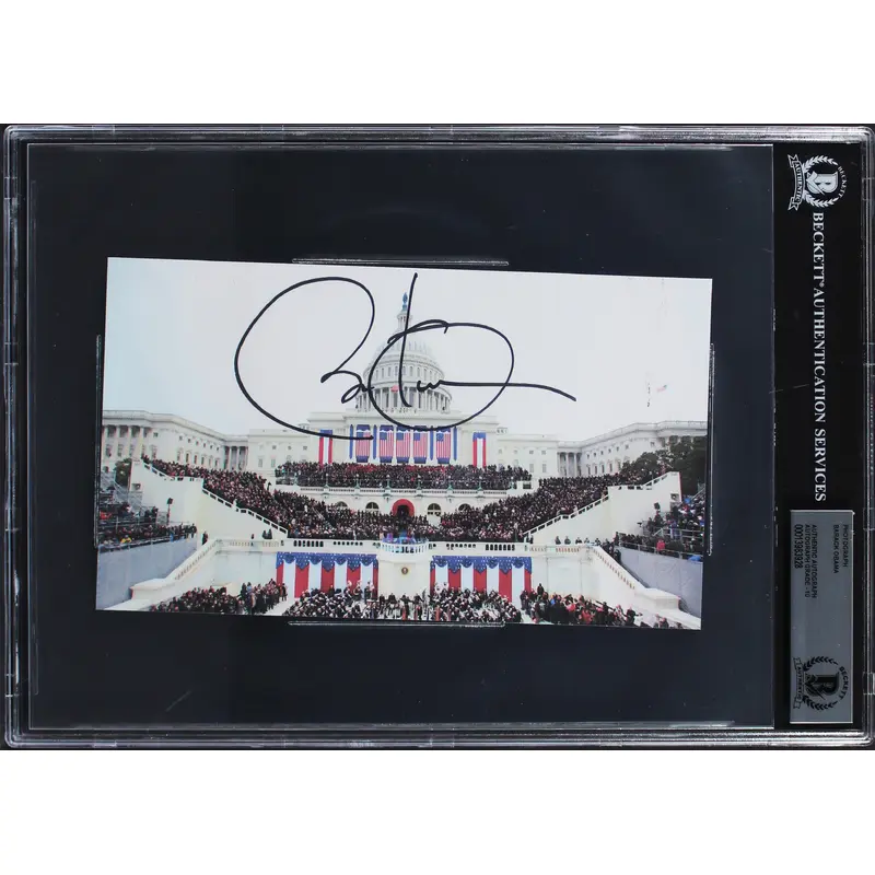 Barack Obama Authentic Signed 4.75x8.5 Photo Auto Graded Gem 10! BAS Slabbed