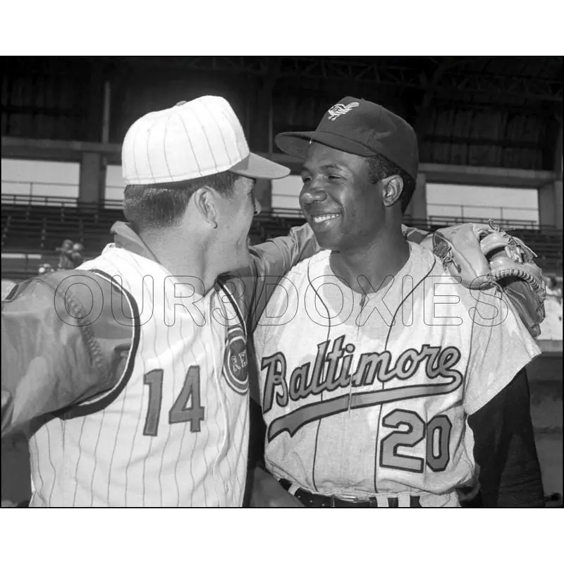 Pete Rose Frank Robinson 8X10 Photo - 1966 Reds Orioles - 11994