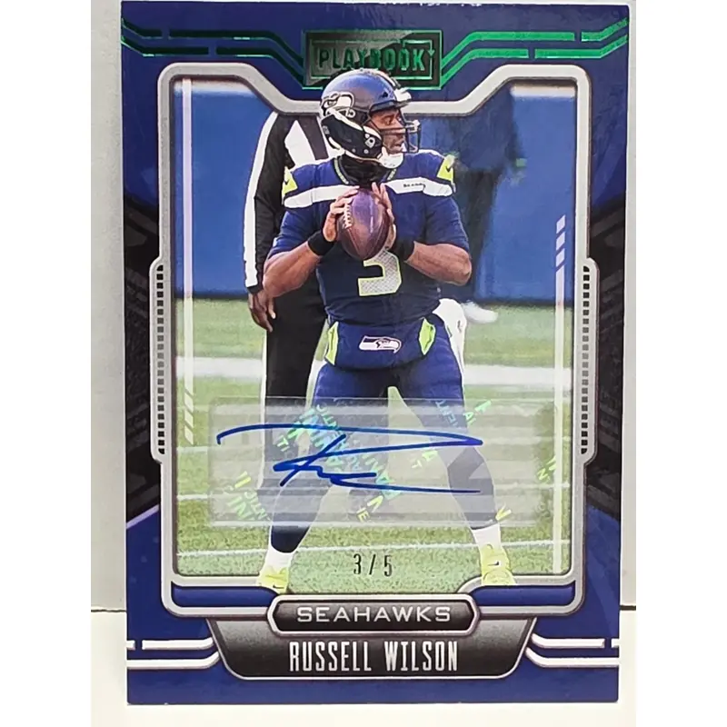 Russell Wilson 2021 Panini Playbook Emerald Auto #3/5