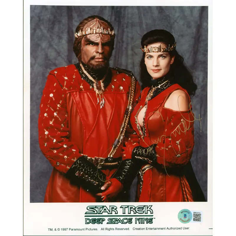 Terry Farrell Star Trek Deep Space Nine Authentic Signed 8x10 Photo BAS #BB83034