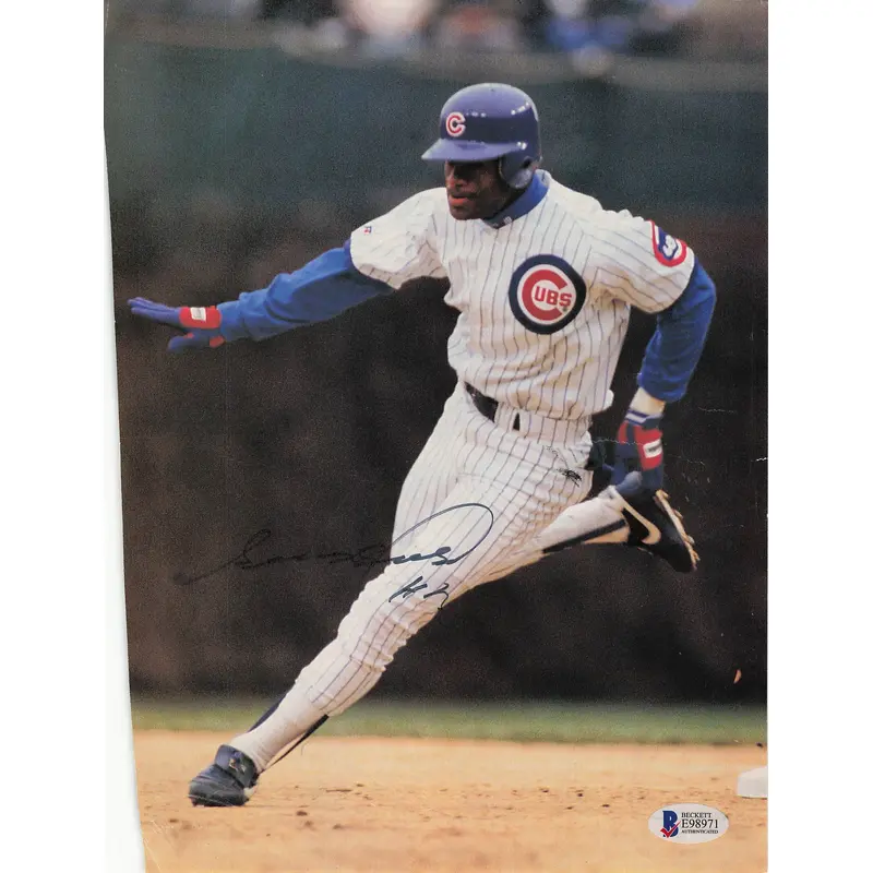 Sammy Sosa signed 8x10 photo Beckett Chicago Cubs Autographed