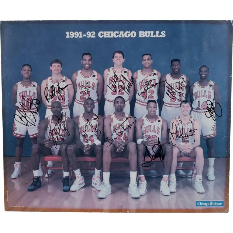 Michael Jordan 1991-92 Chicago Bulls NBA Champs Team Signed 18x21 Poster PSA DNA
