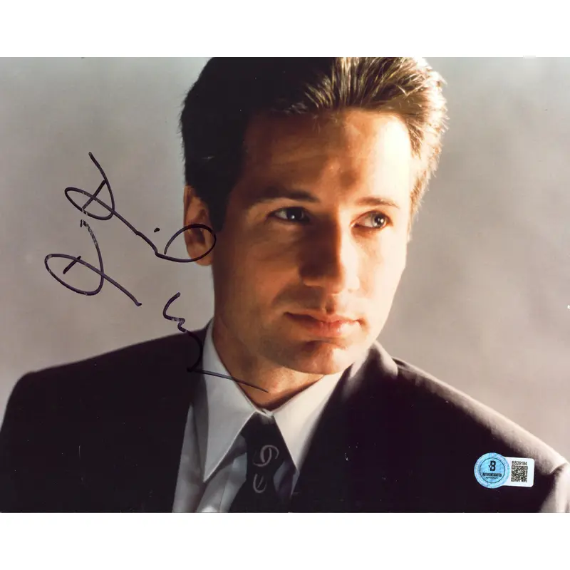 David Duchovny The X-Files Authentic Signed 8x10 Horizontal Photo BAS #BS29184