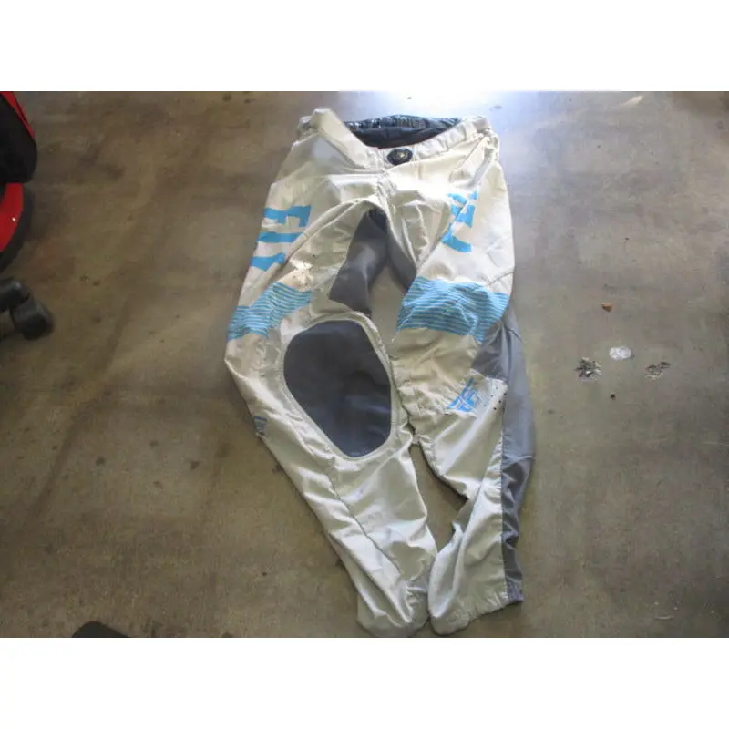 Used Fly Lite Hydrogen BOA Motocross Pants Size 32 (Damaged on Knee)