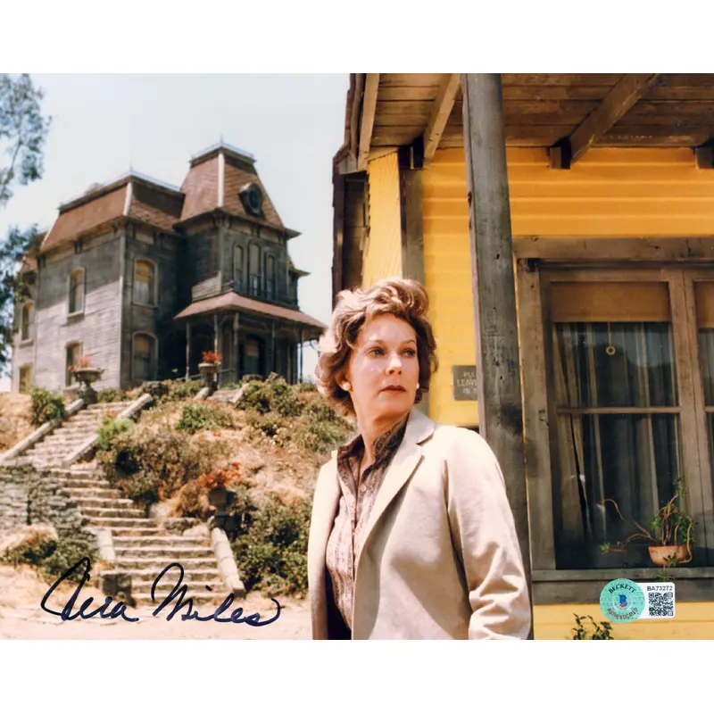 Vera Miles Psycho Authentic Signed 8x10 Photo Autographed BAS #BA73272