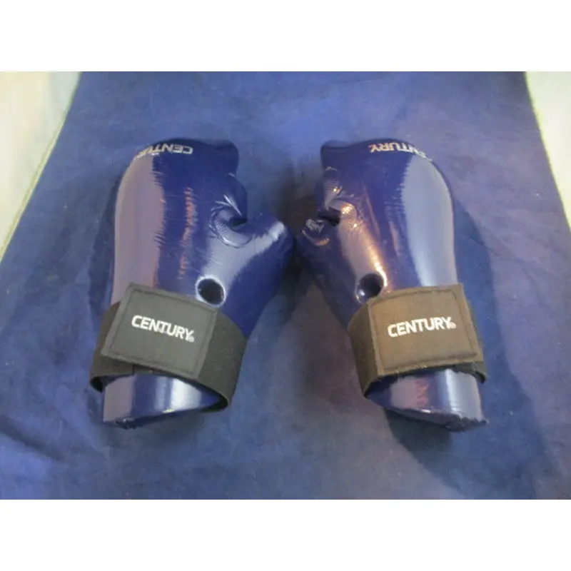 Used Century Sparring Gloves Adult Size M/L
