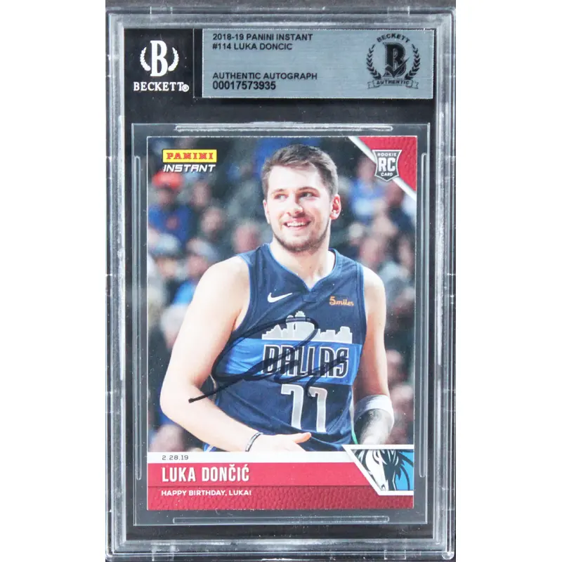 Mavericks Luka Doncic Signed 2018 Panini Instant #114 Rookie Card BAS Slabbed