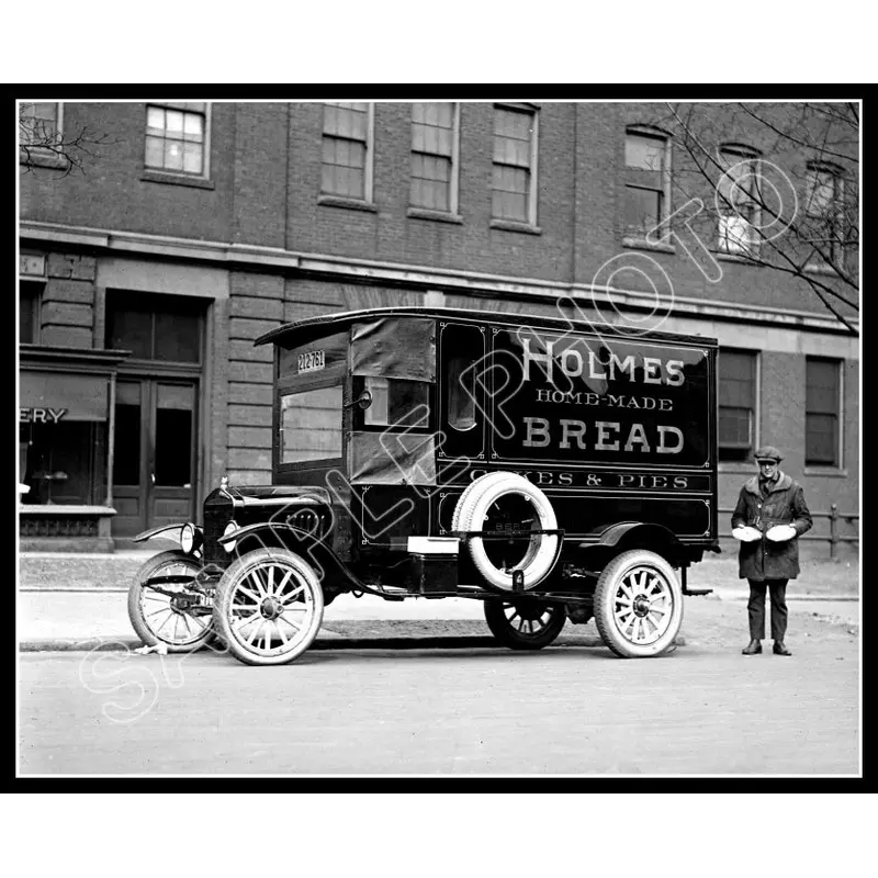 1923 Holmes Bakery Pie Truck 8X10 Photo - Washington DC - 2337