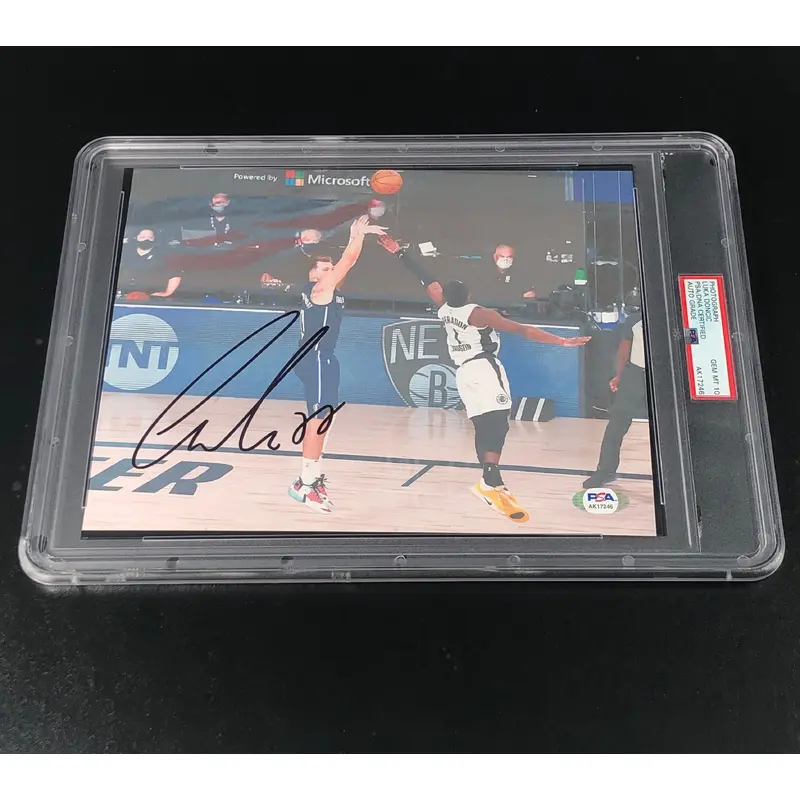 Luka Doncic Signed Photo PSA Encapsulated Auto 10 Gem Mint Mavericks