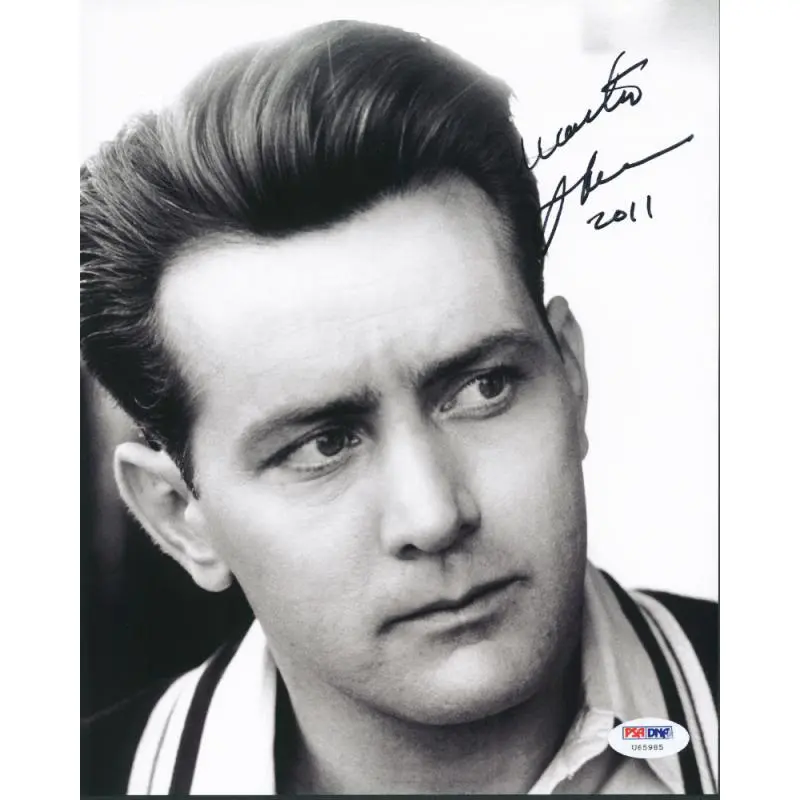 Martin Sheen Signed Authentic 8X10 Photo Autographed PSA/DNA #U65985