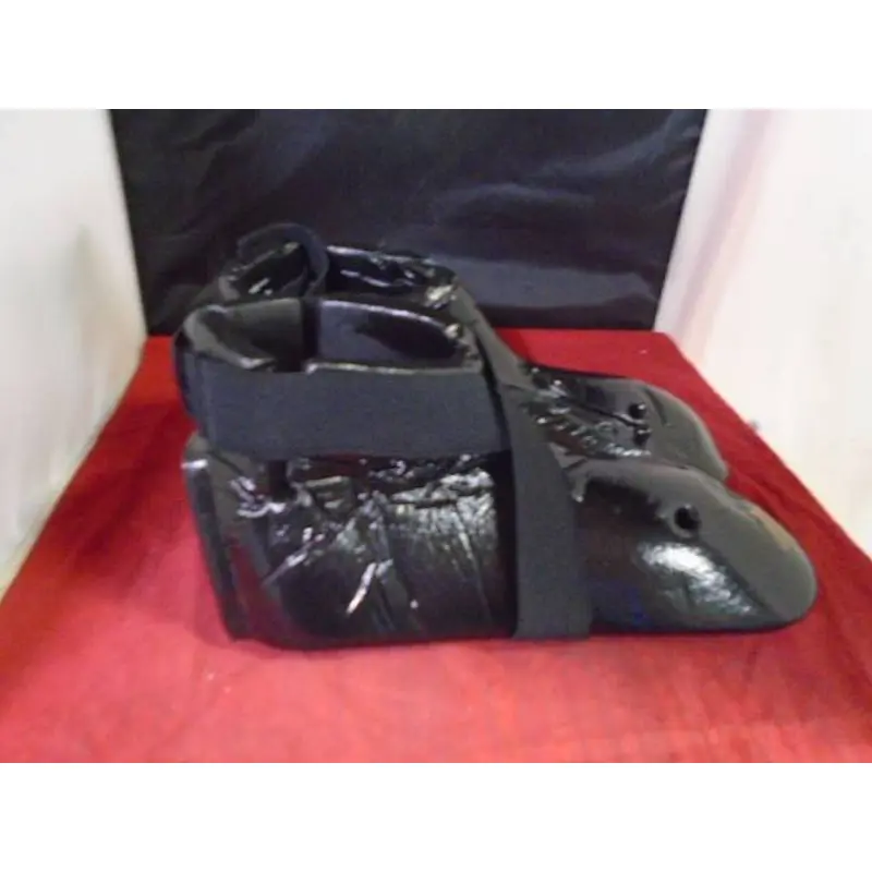 Used Century Karate Shoes Size 9/10
