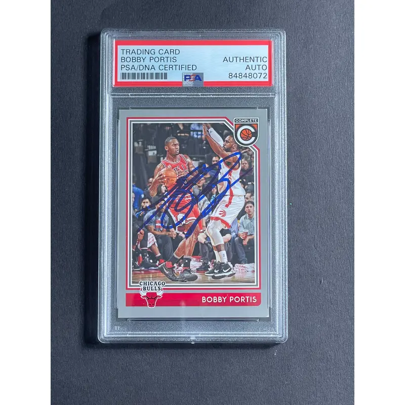 2016-17 Panini Complete #35 Bobby Portis Signed Card AUTO PSA Slabbed Bulls