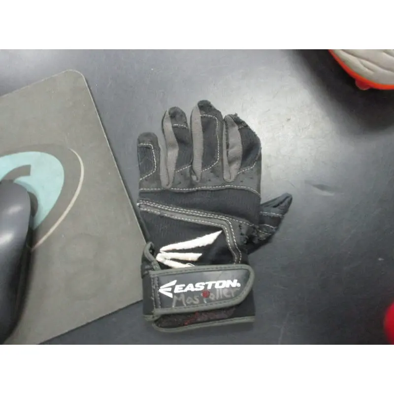 Used Easton Single Batting Glove - Youth