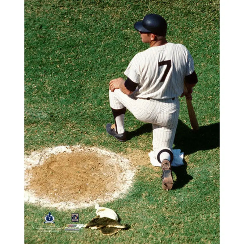 Mickey Mantle "On Deck" (c.1964) New York Yankees Premium Poster - Photofile Inc.