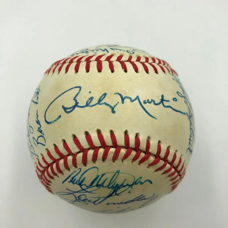 Nice 1985 New York Yankees Team Signed Baseball Don Mattingly With JSA COA