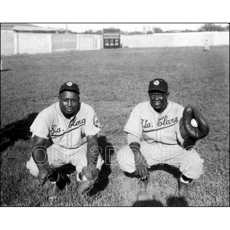 Josh Gibson 8X10 Photo - Santa Clara Leopards Cuba 1938 Rafael Pedroso - 1827