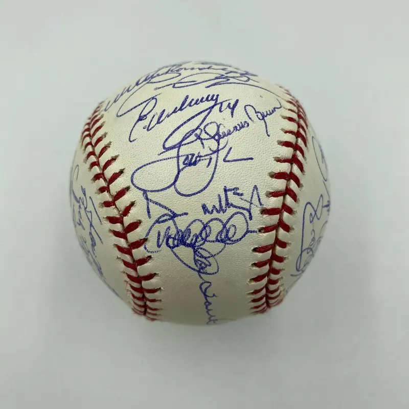 2004 New York Yankees Team Signed Baseball Derek Jeter Mariano Rivera 36 Sig JSA