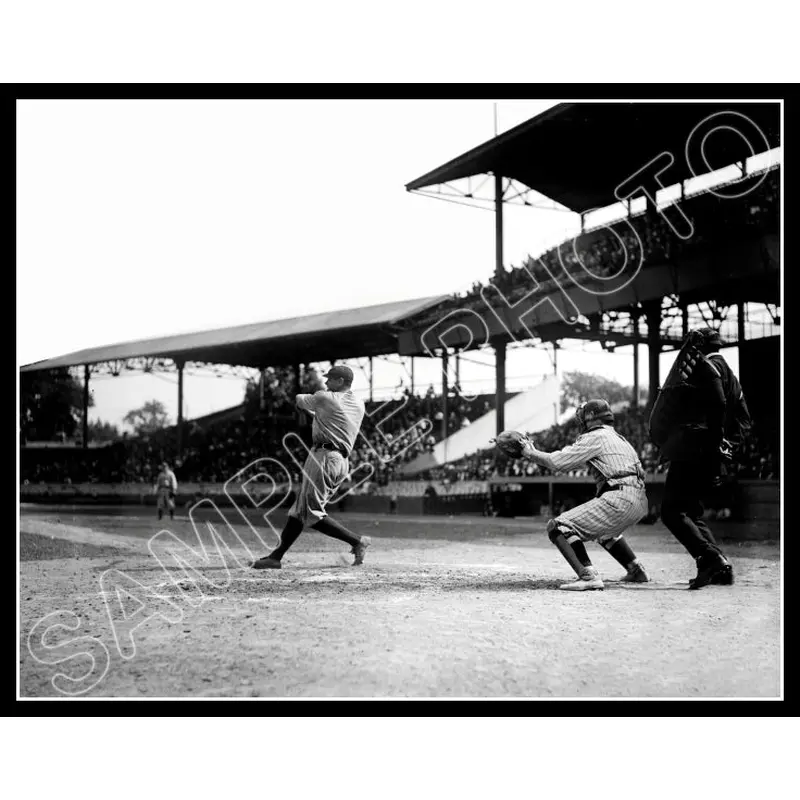 Babe Ruth 11X14 Photo - 1920 New York Yankees - 687