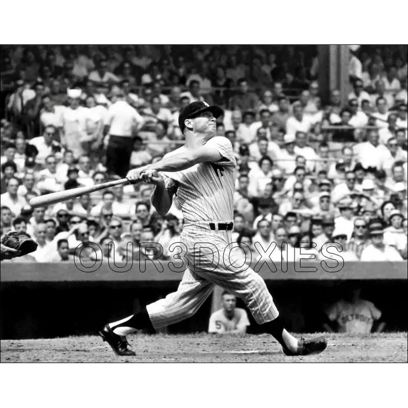 Mickey Mantle 11X14 Photo - New York Yankees - 496