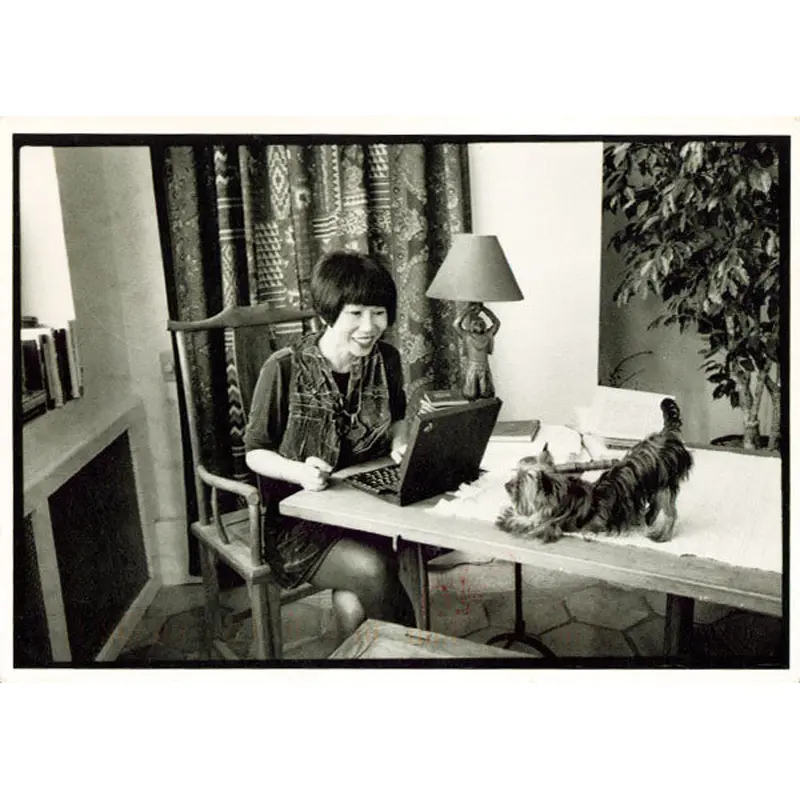 Amy Tan Author Authentic Signed 4.25x6 Postcard Autographed w/ note BAS #BS29437