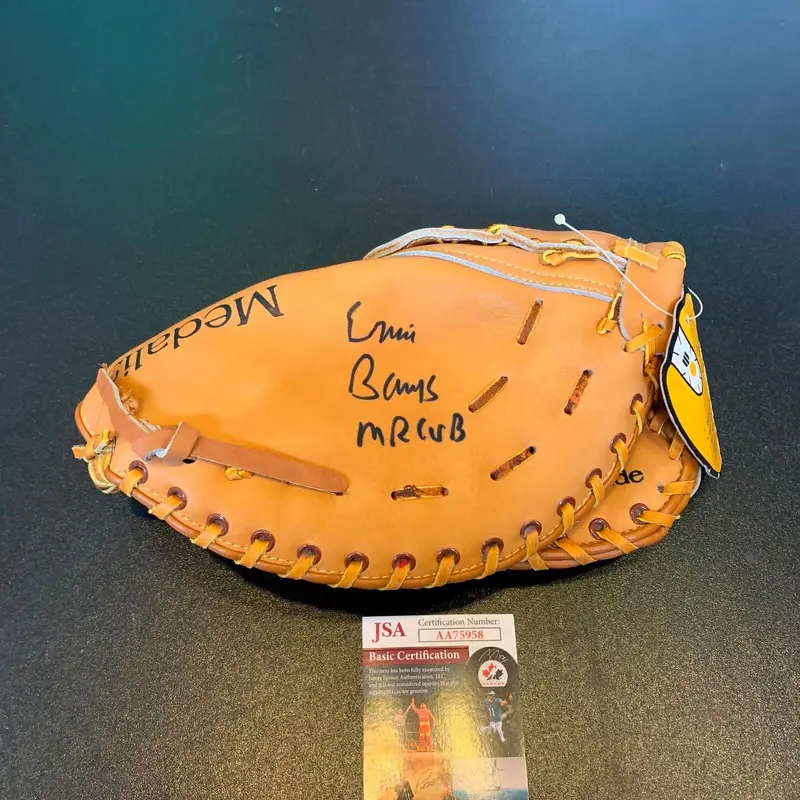 1950's Ernie Banks Mr. Cub Signed Autographed Game Model Baseball Glove JSA COA